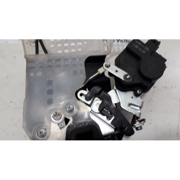 Fechadura Porta Traseira Esquerda Hyundai Tucson 2.0  2012