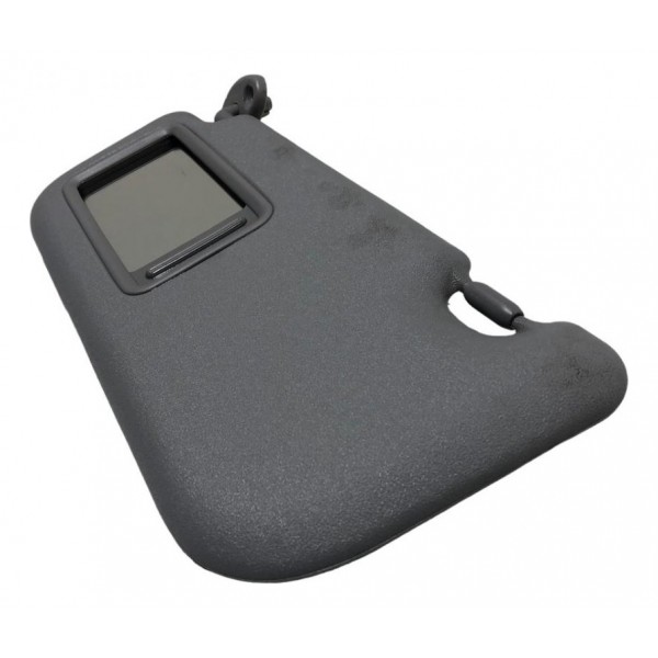 Quebra Sol Lado Esquerdo Toyota Yaris 2020