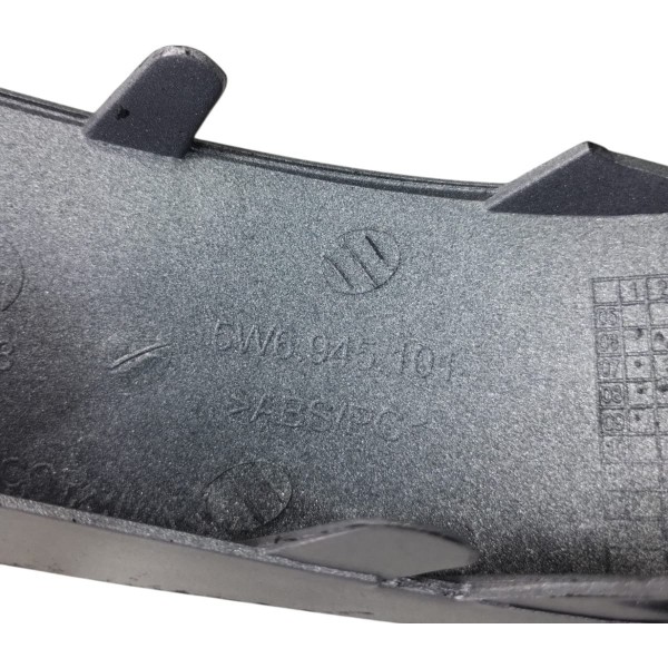 Moldura Inferior Lanterna Trase Esquerda Vw Gol G4 5w6945101