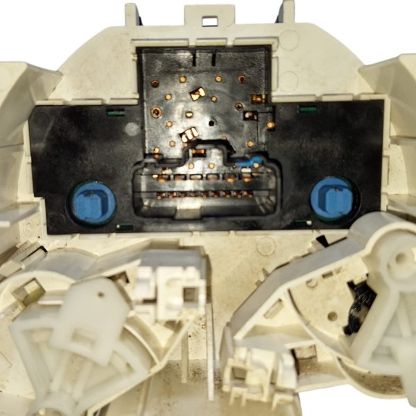 Comando Controle De Ar Nissan March Sl 2014