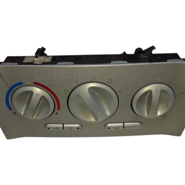 Comando Ar Condicionado Chery Face 2010-2013 - Detalhe
