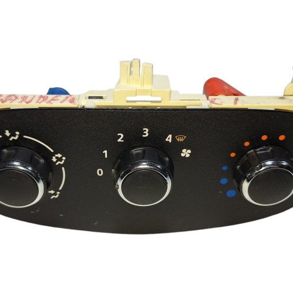 Comando Ar Cond. Renault Logan Sandero 2015-2019 A