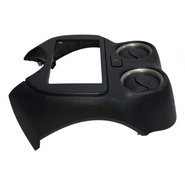 Moldura Acabamento Painel Central Nissan Versa 2019