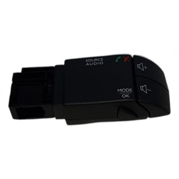 Botão Comando De Som E Ligação Renault Logan Sandero 2015