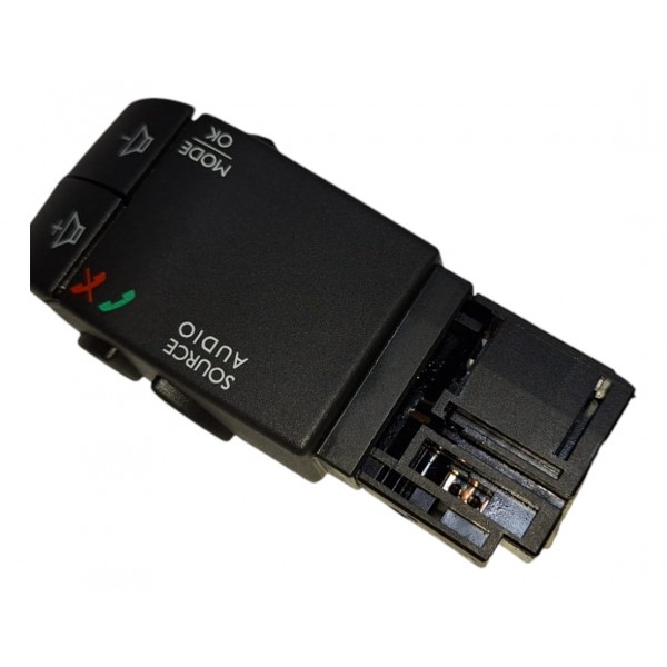 Botão Comando De Som E Ligação Renault Logan Sandero 2015