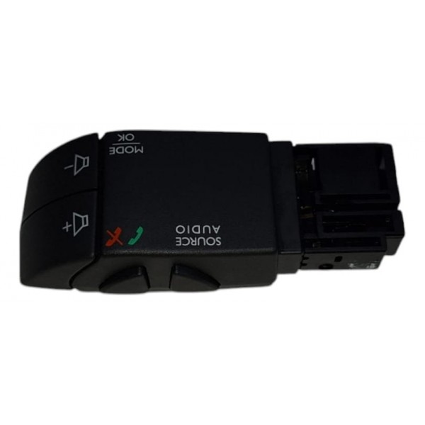 Botão Comando De Som E Ligação Renault Logan Sandero 2015