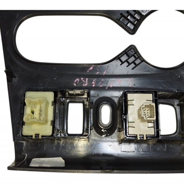 Moldura Comando Ar Botão Vidro Renault Sandero Logan 2018