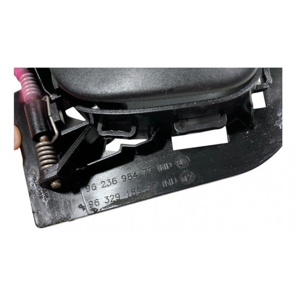 Maçaneta Interna Esquerda Peugeot 206 2004