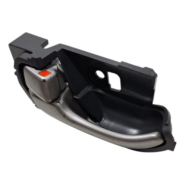 Maçaneta Interna Dianteira Esquerda Gm S10 2018-2019