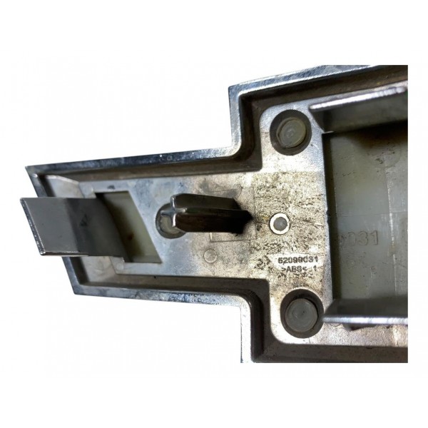 Emblema Grade Dianteira Chevrolet Onix 2017/2019