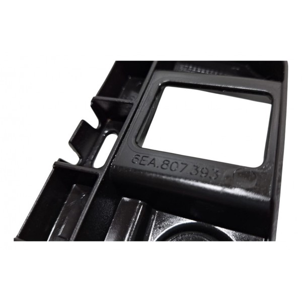 Guia Parachoque Traseiro Esquerdo Vw Polo 2017-18