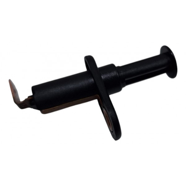 Interruptor Luz Porta Malas Gm Classic 2012