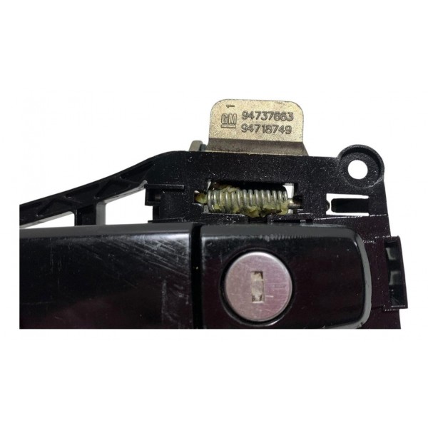 Maçaneta Externa Dianteira Esquerda Agile Montana 2012