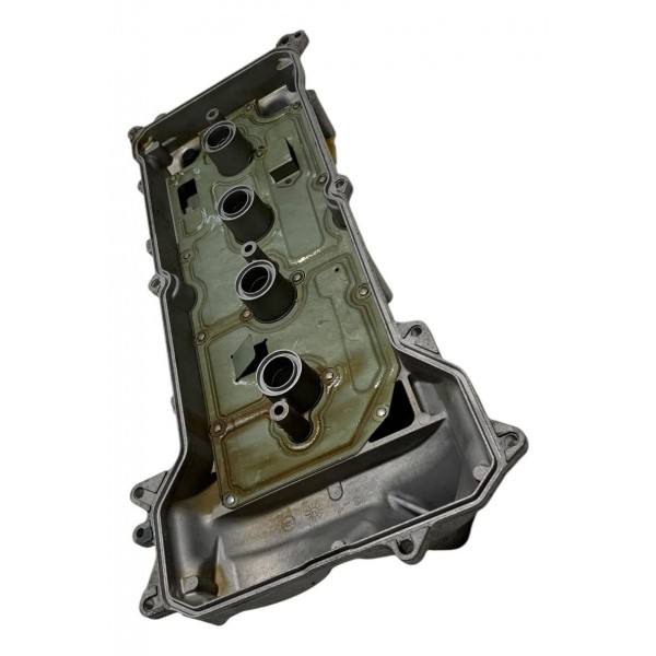 Tampa De Válvulas Nissan March 1.6 16v 2013