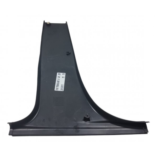 Acabamento Coluna Central Lado Direito Vw Fox 5z4867298