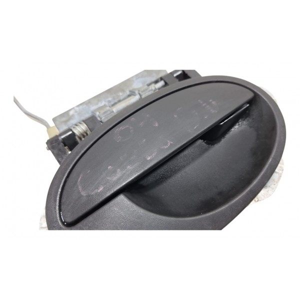 Maçaneta Externa Dianteira Direita Gm Corsa - Detalhe