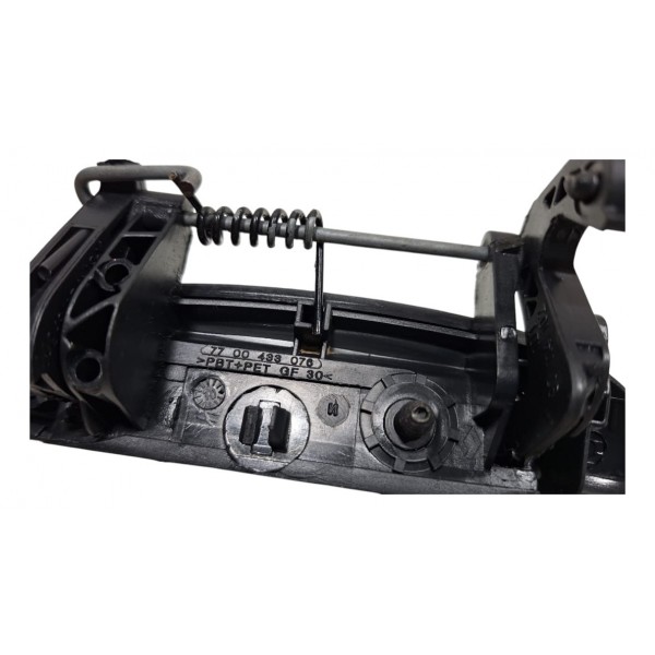 Maçaneta Ext. Traseira Direita Renault Clio 2009 - Detalhe