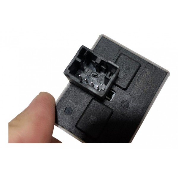 Botão Vidro Dianteiro Esquerdo Volkswagen Fox 1.6 2013