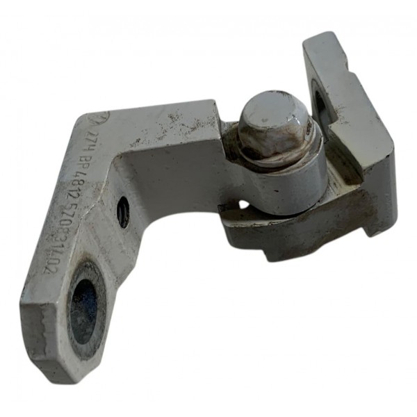 Dobradiça Inferior Traseira Direita Volkswagen Fox 1.6 2013