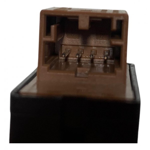 Botão Vidro Traseiro Esquerdo Volkswagen Fox 1.6 2013