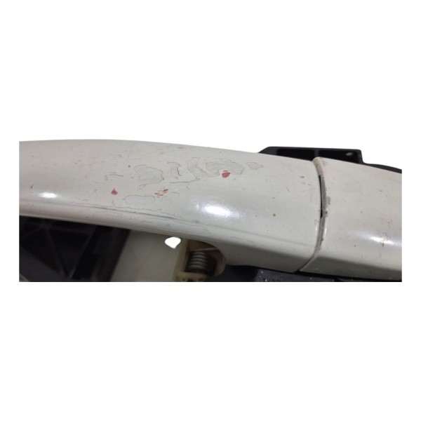 Maçaneta Externa Traseira Direita Vw Fox 2011-14 - Detalhe