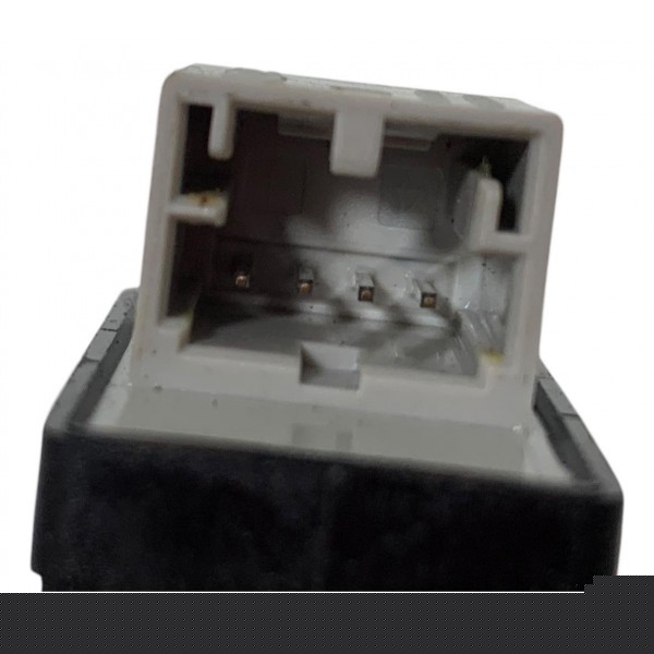 Botão Vidro Elétrico Dianteiro Direito Volkswagen Gol 2021