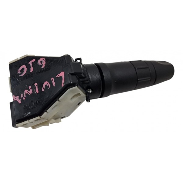 Chave Seta Farol Nissan Livina 2010