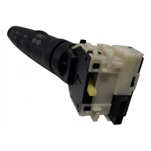 Chave Seta Farol Nissan Livina 2010