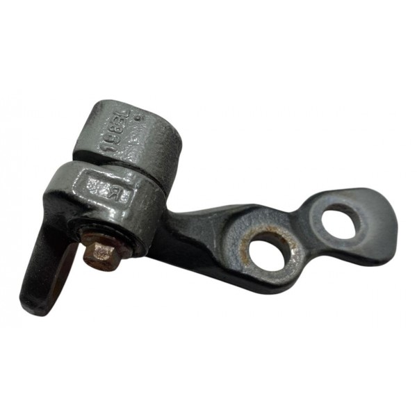 Dobradiça Inferior Dianteira Esquerda Ford Focus 2.0 2009