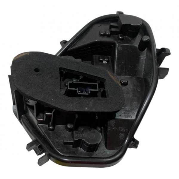 Circuito Lanterna Traseira Esquerda Renault Sandero 1.6 2015