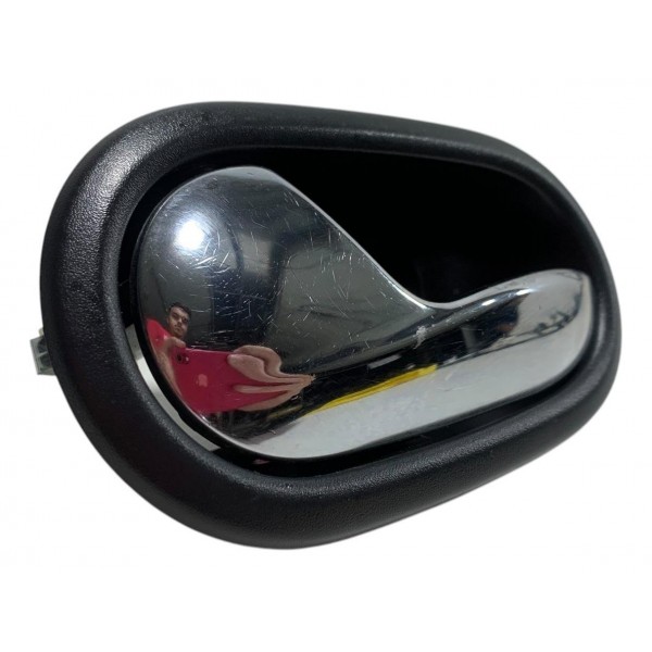 Maçaneta Interna Dianteira Esquerda Renault Sandero 1.6 2015