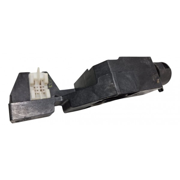 Suporte Painel Frontal Esquerdo Ford Ka 2016