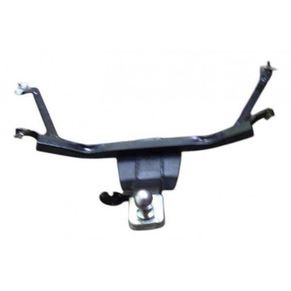 Engate Carretinha Ford Focus Sedan 2009-2014