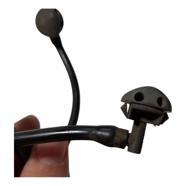 Esguicho Brucutu Capo Chevrolet Classic 1.0 Ls 2012