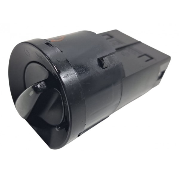 Botão Do Farol Volkwagen Santana - Detalhe