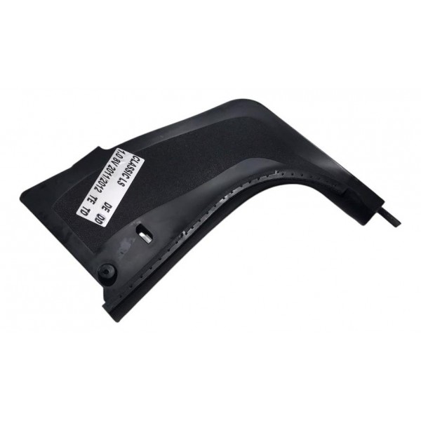 Acabamento Soleira Dianteira Direita Corsa 2011