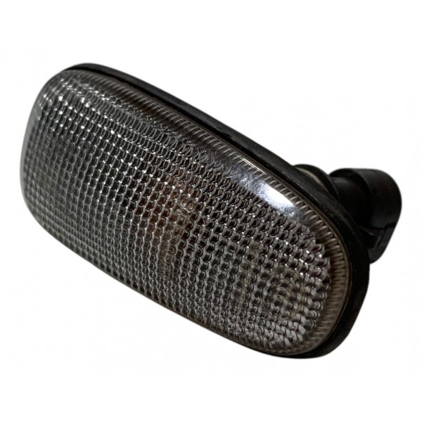 Pisca Paralama Lado Direito Chevrolet Classic 1.0 2012