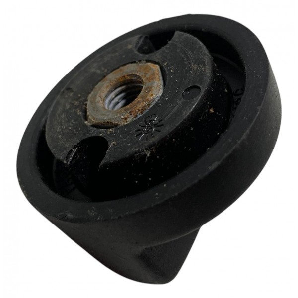 Porca Fixação Estepe Volkswagen Saveiro 2016