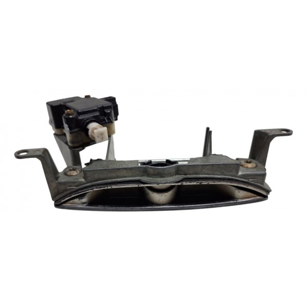 Maçaneta Externa Elétrica Porta Malas S/ Chave Vw Golf 2007