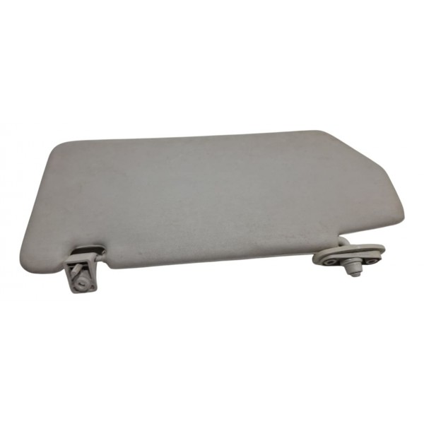 Quebra Sol Lado Direito Fiat Uno 2013 - Detalhe