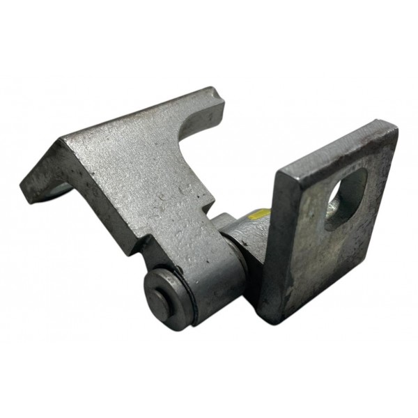 Dobradiça Inferior Dianteira Dir Fiat Palio 1.0 Attract 2014