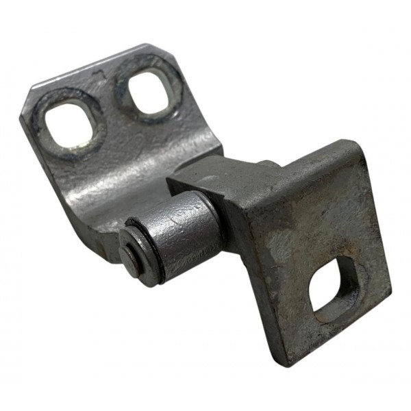 Dobradiça Inferior Traseira Esquerda Fiat Palio Attract 2014