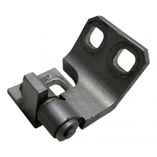 Dobradiça Inferior Traseira Direita Fiat Palio Attract 2014