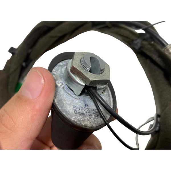 Base Suporte Antena Teto Fiat Palio Attract 1.0 2015