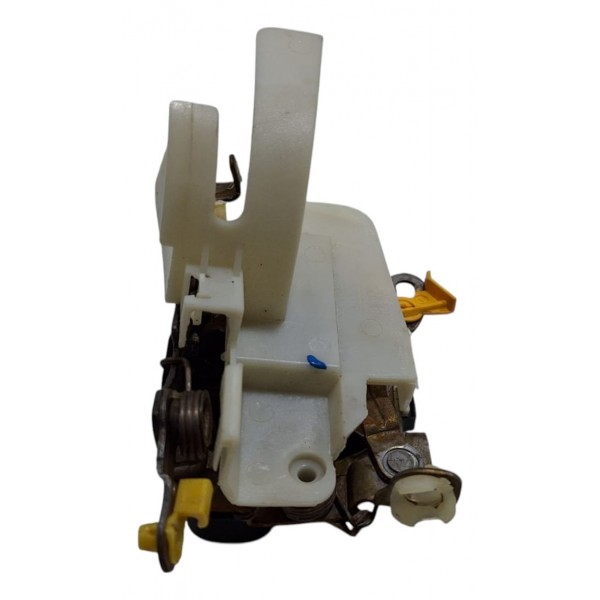 Fechadura Dianteira Direita Chevrolet Corsa/celta 1998-01