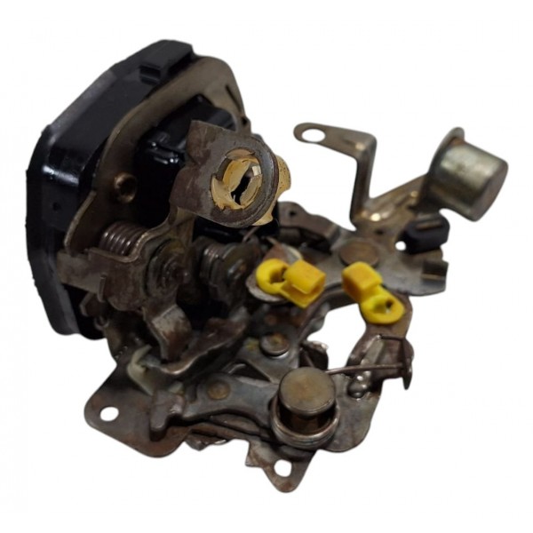 Fechadura Porta Dianteira Direita Gm Corsa Classic 2011