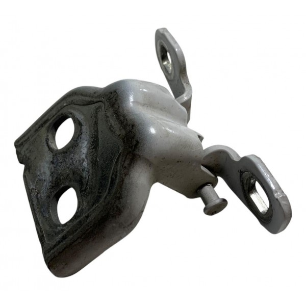 Dobradiça Inferior Dianteira Esquerda Renault Duster 2022