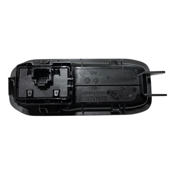 Botao Moldura Vidro Dianteiro Direito Renault Duster 2022