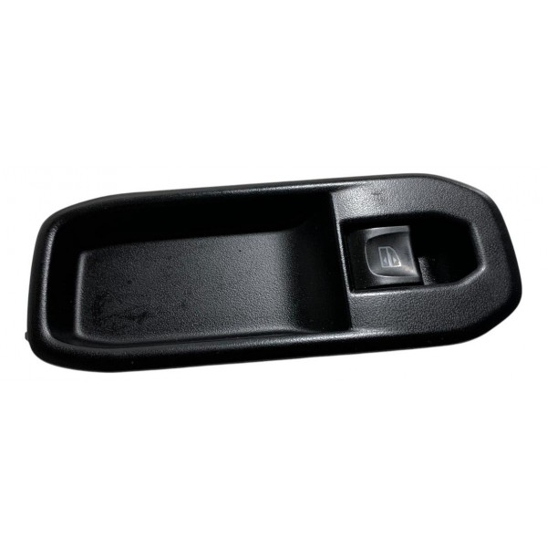 Botao Moldura Vidro Dianteiro Direito Renault Duster 2022