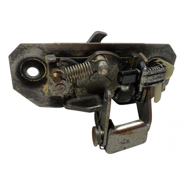 Fechadura Tampa Traseira Volkswagen Santana Quantum 1990